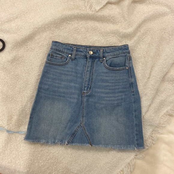 Jeans skirt - Picture 2 of 3